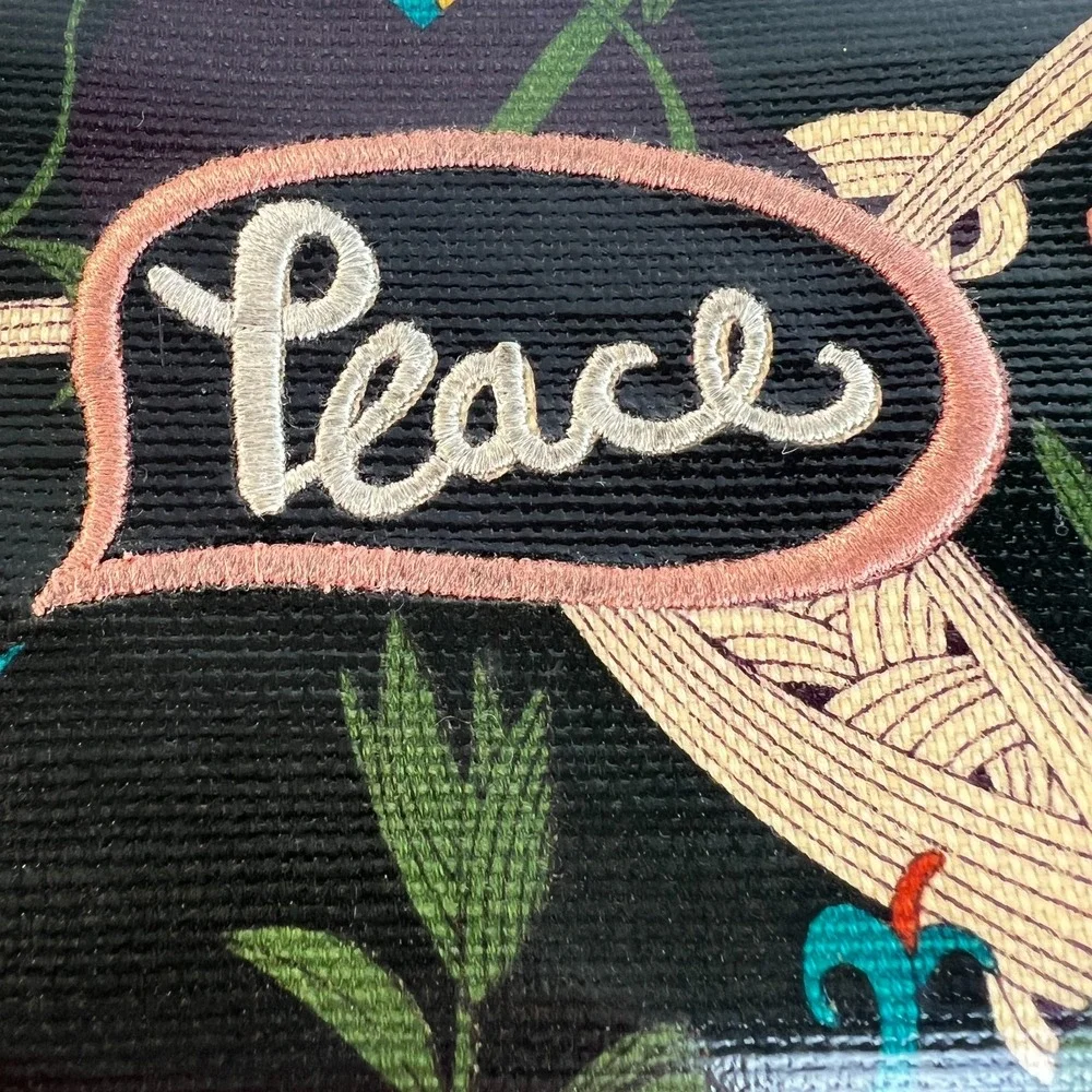 Sakroots Wallet Zip Around Artist‎ Circle Peace Bird Floral Embroidered Black